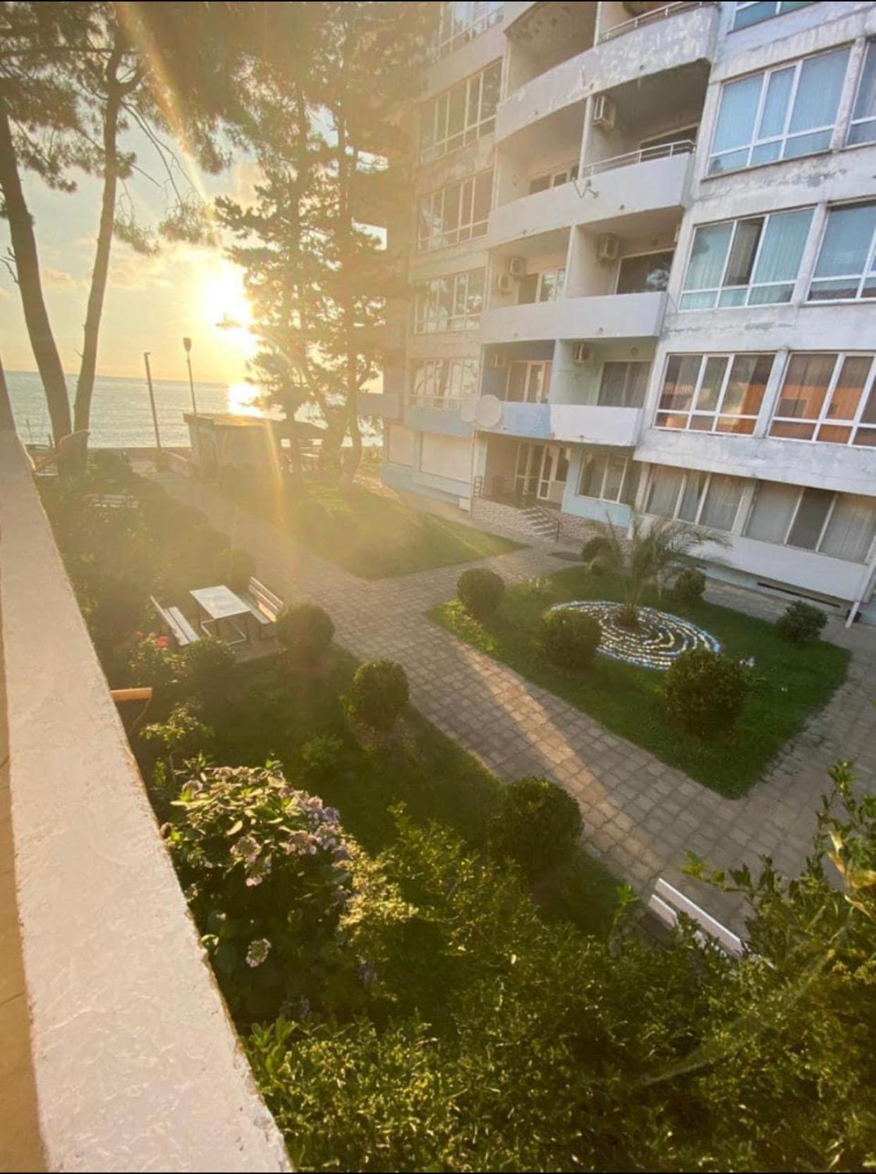 Guest House Orange Kobuleti Zewnętrze zdjęcie